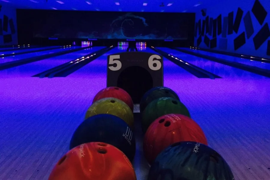 C4 Bowling